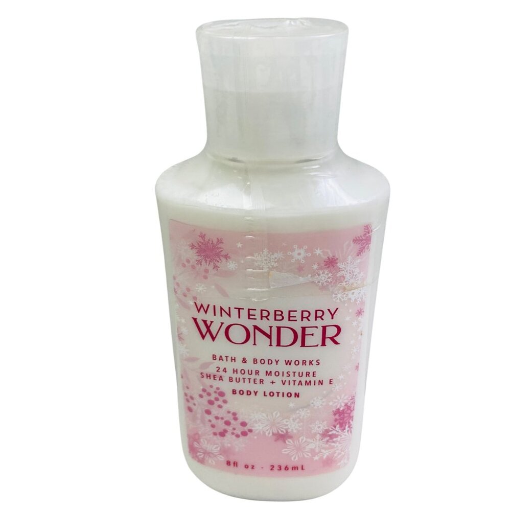 Bath & Body Works Winterberry Wonder Daily Nourishing Body Lotion 8 fl oz New